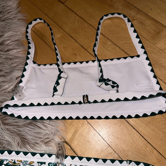 Patterned SHEIN bikini - Picture 3 of 3